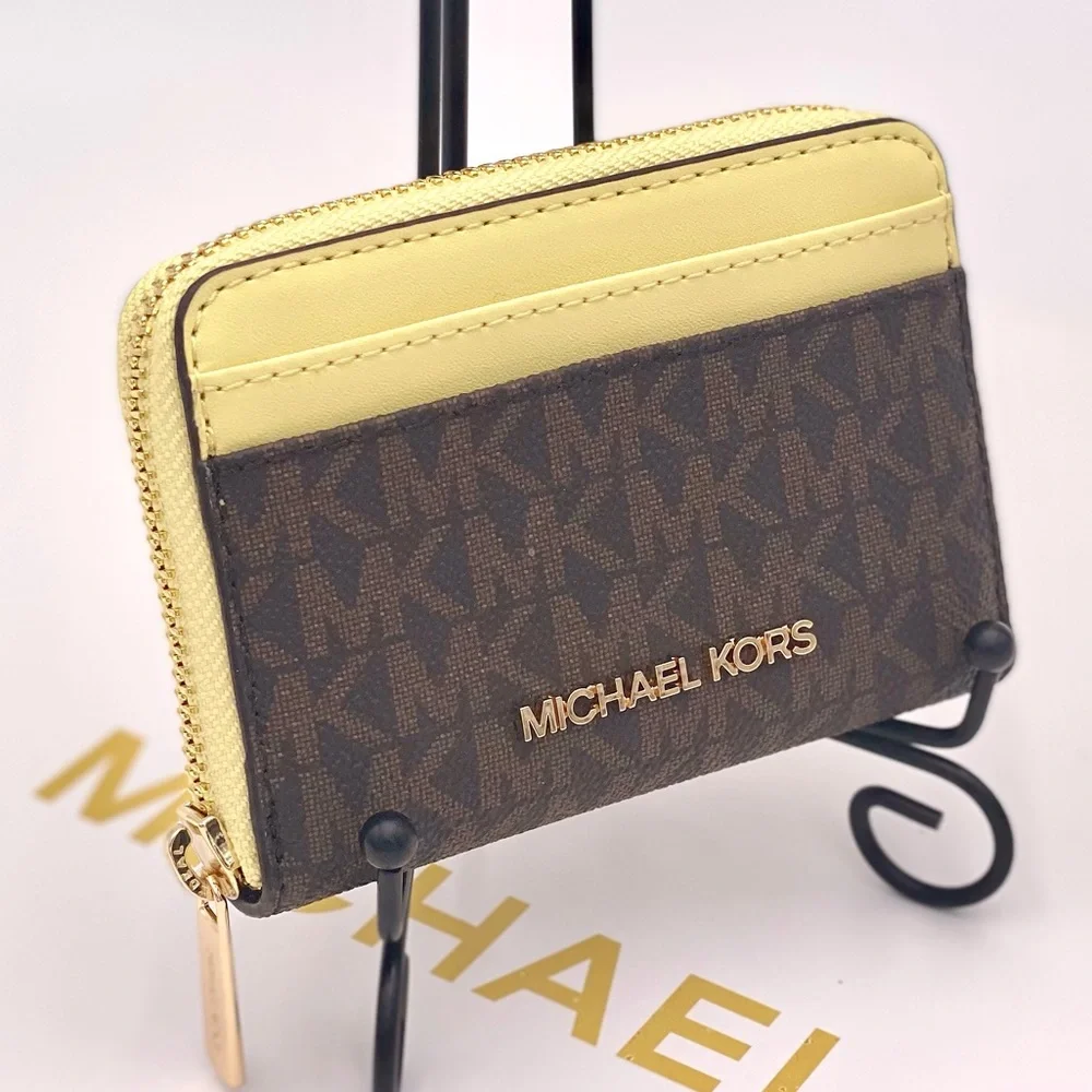 Michael Kors Small Wallet Card Case - Picture 2 of 8